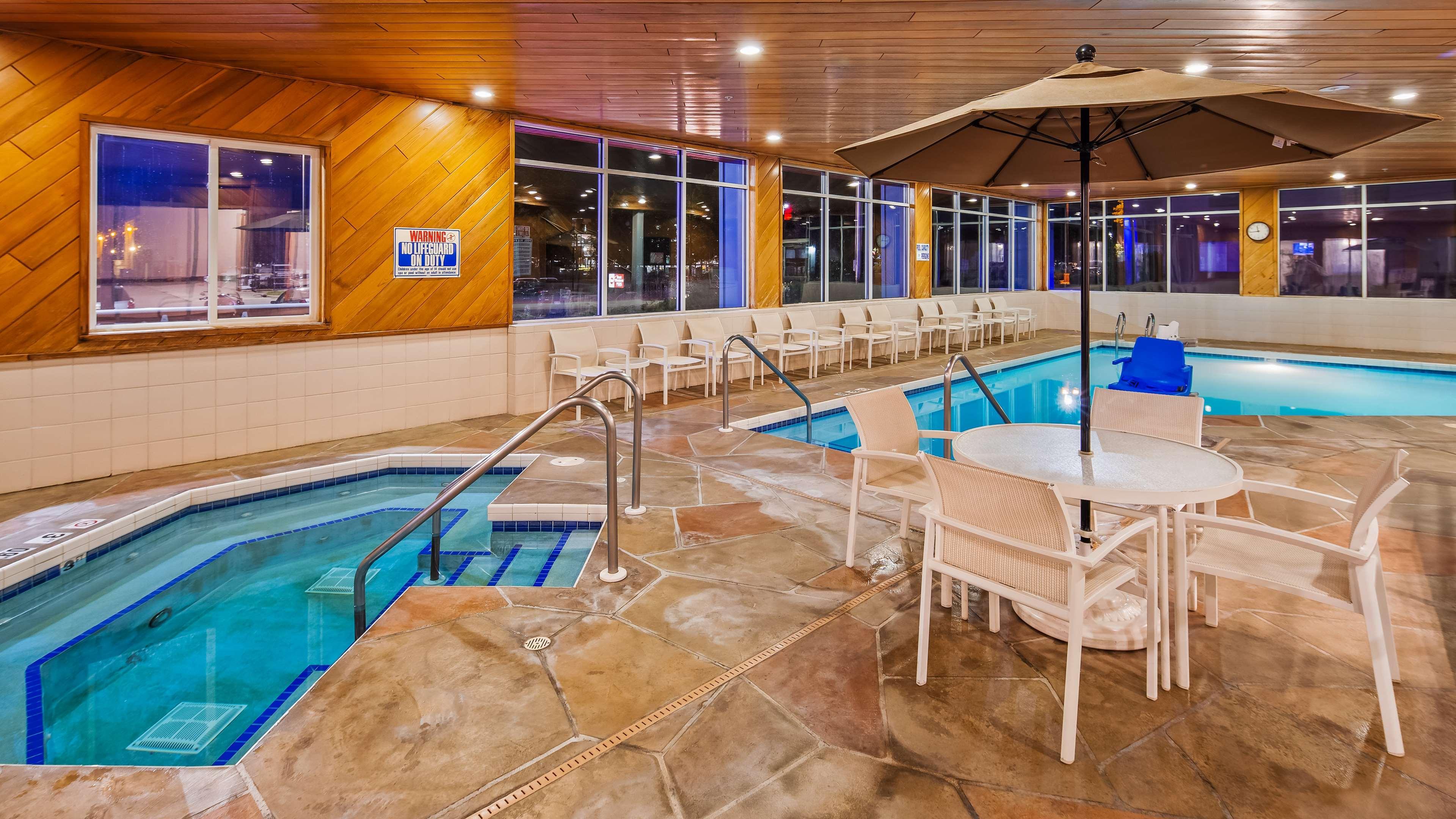 Best Western Plus I-94 Hotel Hudson